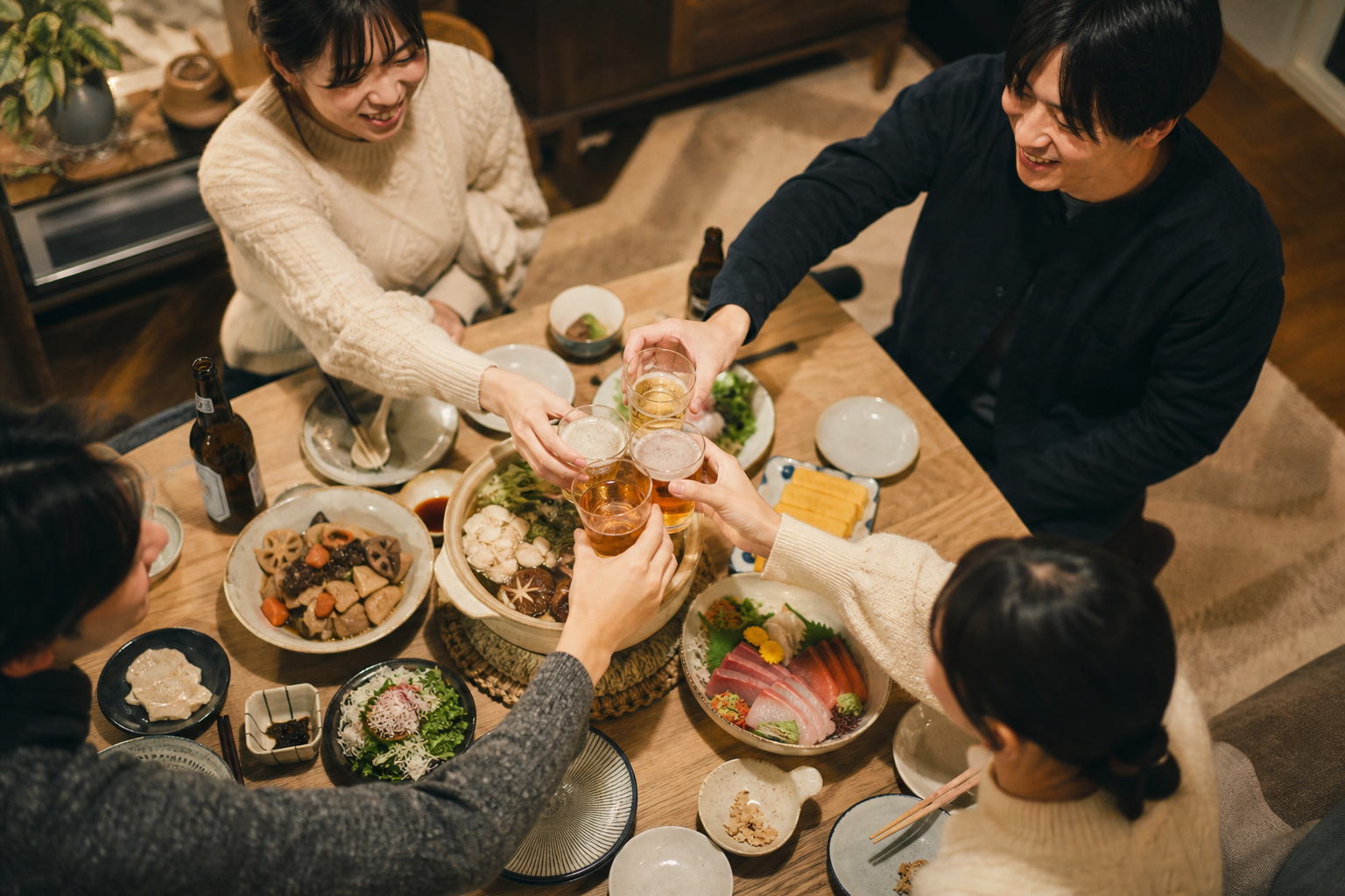 忘年会シーズンの食卓イメージ